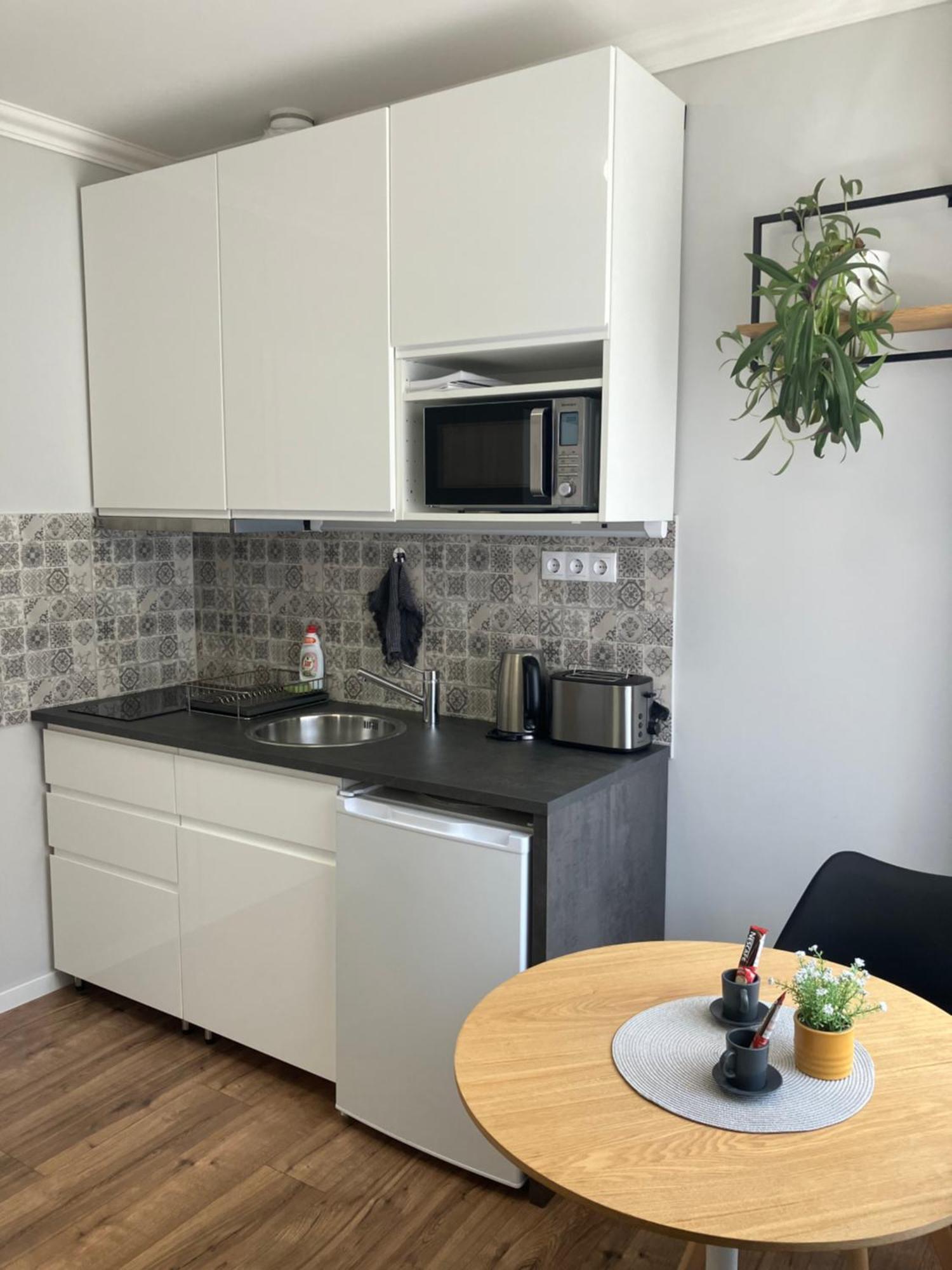 Illa Apartments Eger Esterno foto